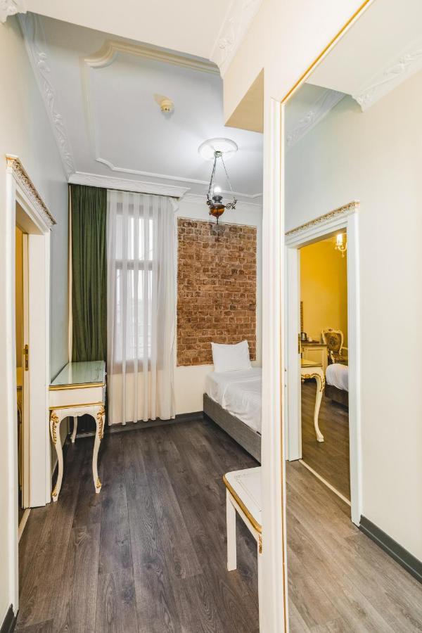 Hotel Fresia อิสตันบูล ภายนอก รูปภาพ