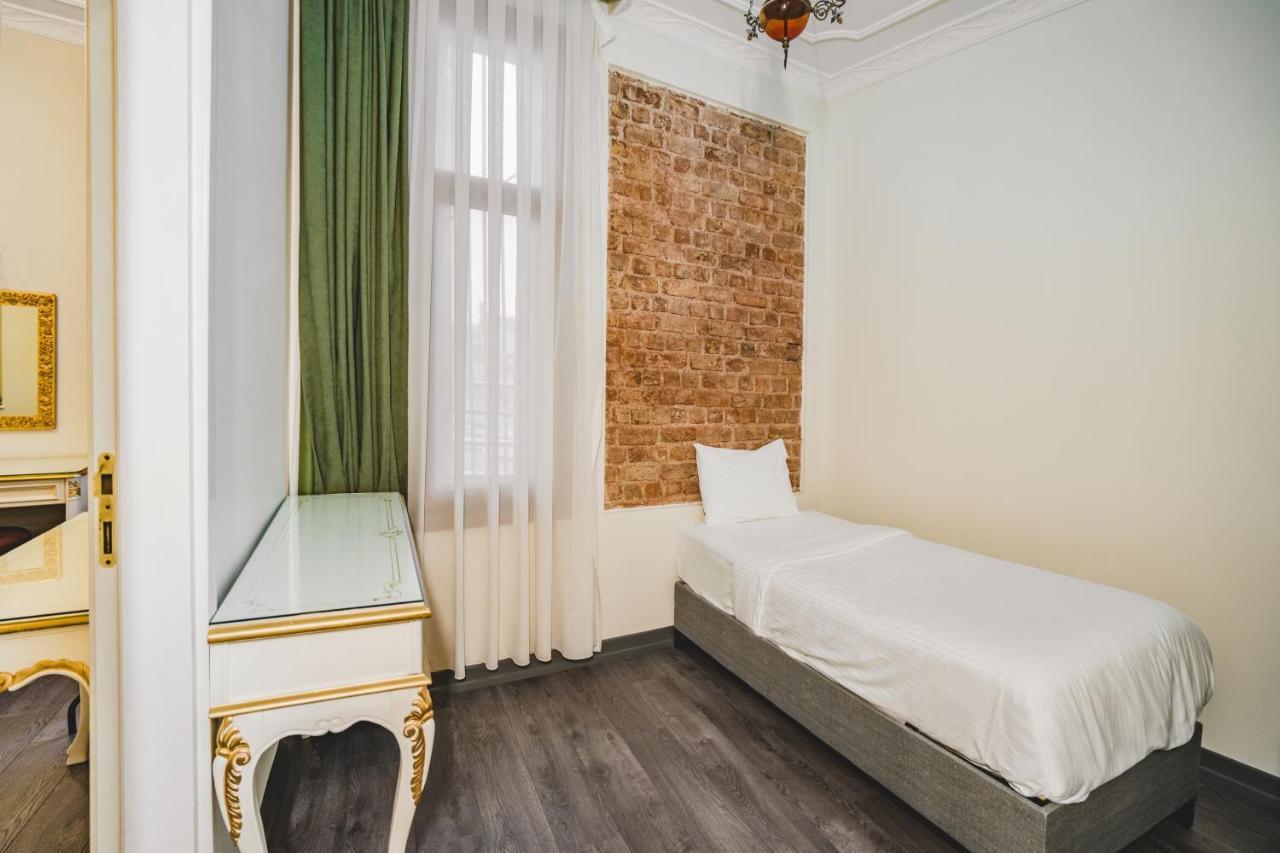 Hotel Fresia อิสตันบูล ภายนอก รูปภาพ